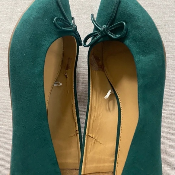 J. Crew Women's Emerald Green Pointed Flats - Picture 7 of 8